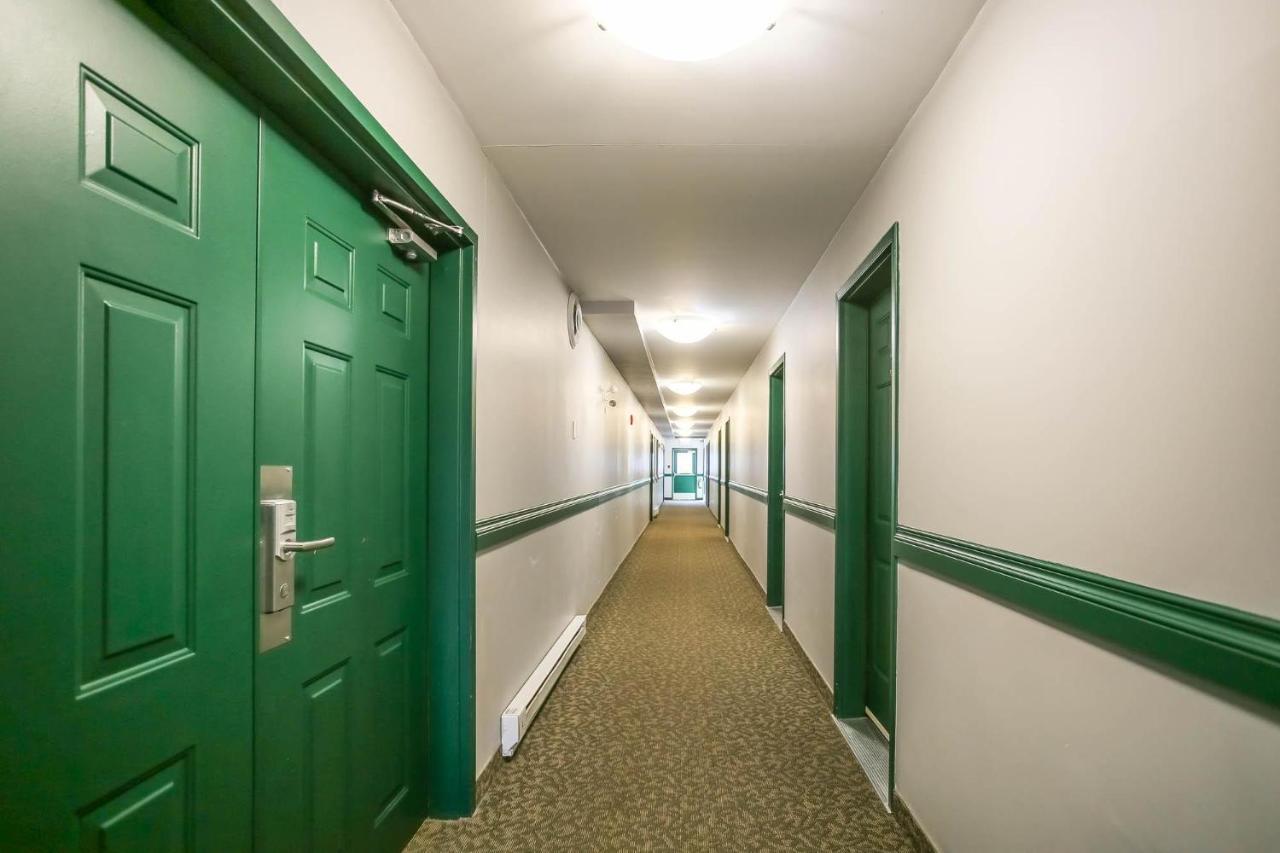 Altona Hotel Exterior photo